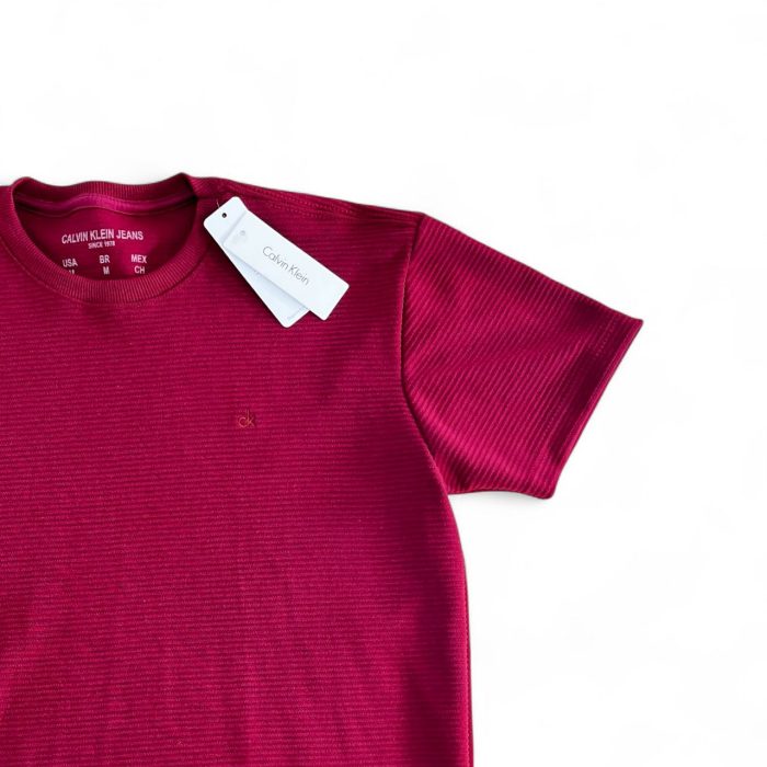 camiseta calvin klein camiseta calvin klein