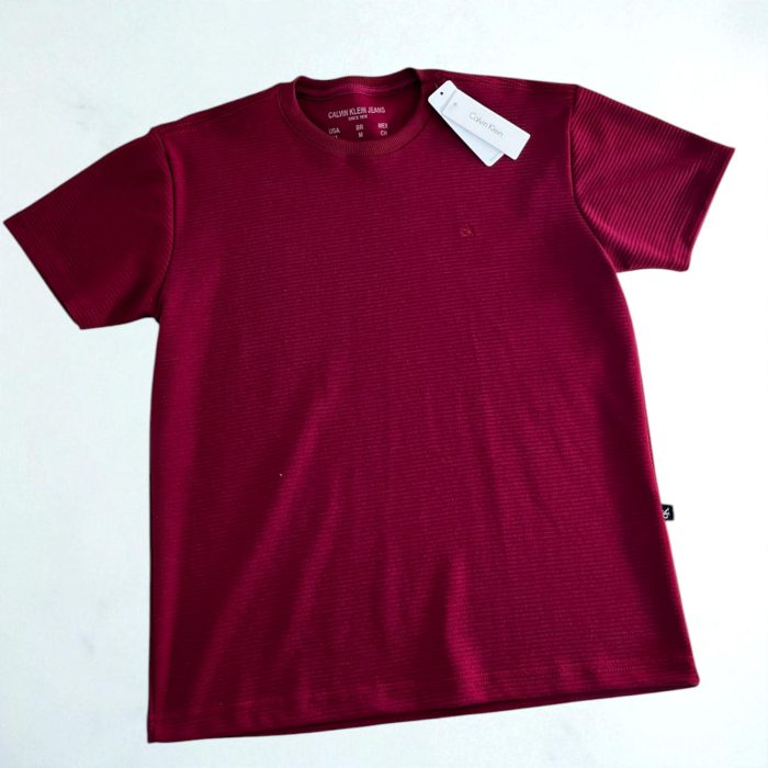 camiseta calvin klein camiseta calvin klein